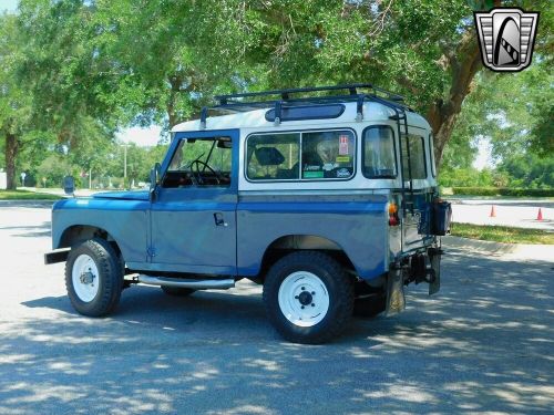 1972 land rover santana