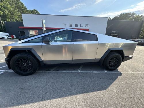 2024 tesla cybertruck