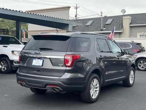 2018 ford explorer xlt 4wd