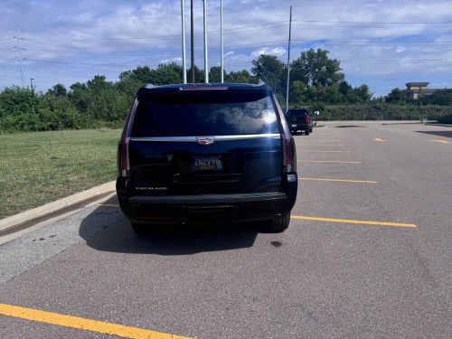 2017 cadillac escalade luxury