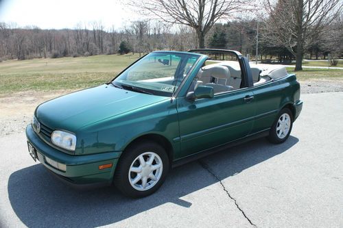 1997 volkswagen cabrio high line convertible 2-door 2.0l