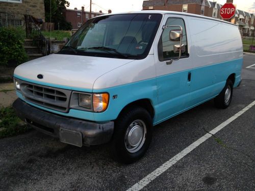 2000 ford e-150 econoline base standard cargo van 2-door 4.6l