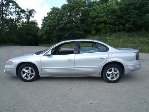 2001 pontiac bonneville   se  r-title runs good very low reserve