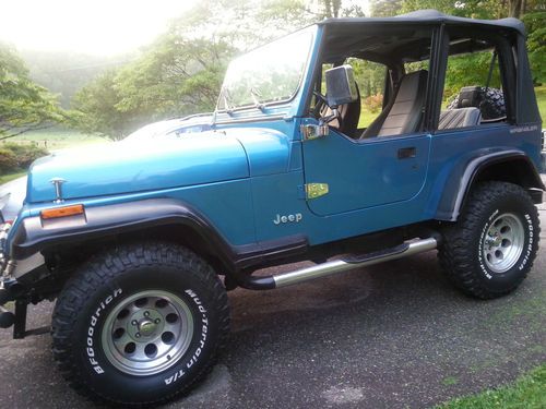 Jeep yj with 350 chevy small block v8