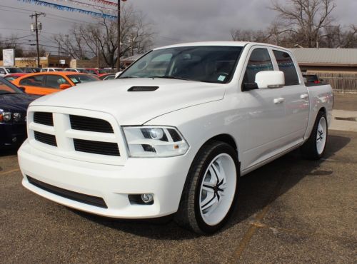 5.7l v8 hemi sport 24in rims leather navigation alpine camera hids sunroof mp3