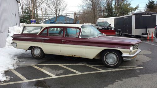 1960 pontiac catalina station wagon