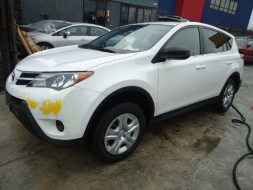 2013 toyota rav4 le suv - awd - rear cam - salvage - starts!