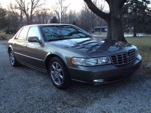 2001 cadillac seville sts sedan 4-door 4.6l