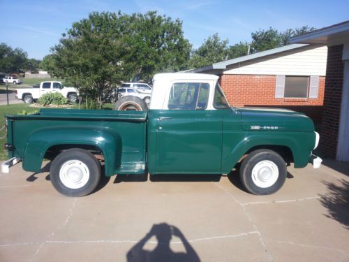 Classic 1960 ford f100