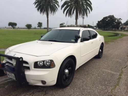 2008 dodge charger  sedan 4-door 5.7l