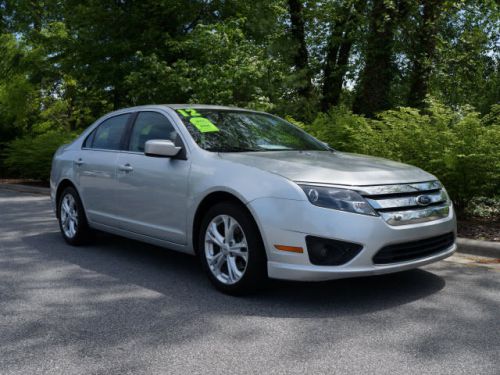 2012 ford fusion se