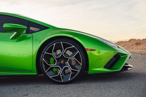 2021 lamborghini huracan evo