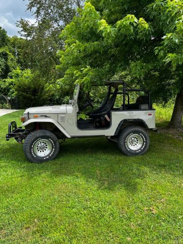 1976 toyota land cruiser