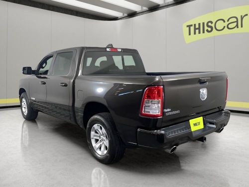 2019 ram 1500 big horn/lone star crew cab 4x2 5&#039;7&#034; box