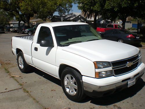 2007 chevrolet 1500 reg. cab 2dr. 23,900 original miles