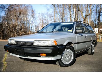 1987 toyota camry wagon delux super low 55k miles rare clean economical reliable