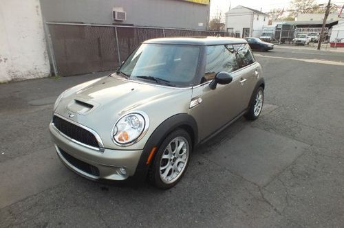 Purchase used 2007 Mini Cooper S Turbo NICE TWO TONE LEATHER INTERIOR ...