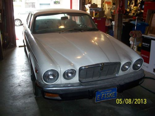 1976 jaguar xj12 l sedan 4-door 5.3l