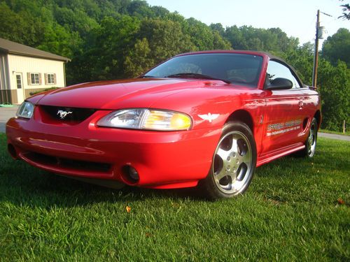 1994 mustang svt cobra pace car  **575 miles**