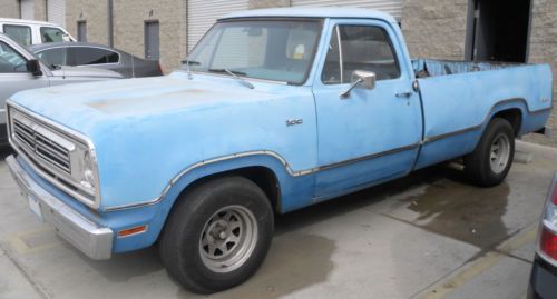 1973 dodge pick up 1/2 d-100 v-8 auto long bed