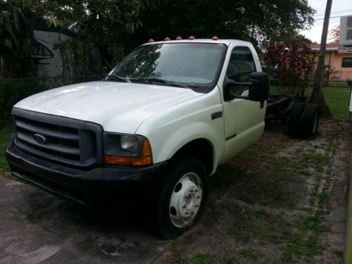 1999 white ford f450 super duty diesel truck!  good condition!!