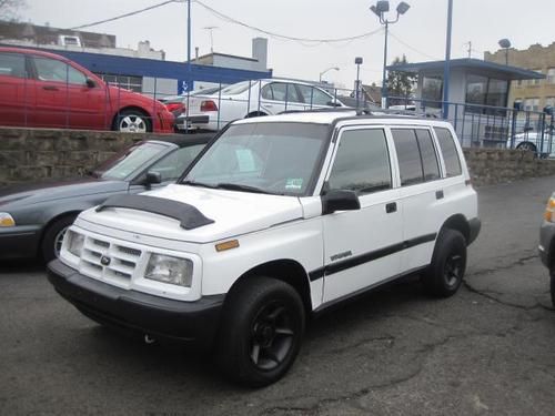 1998 chevrolet tracker