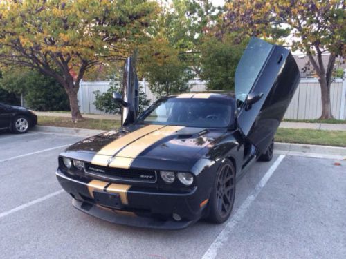 Amazing dodge challenger srt8 auto, black, beautiful, magnificent, cheap