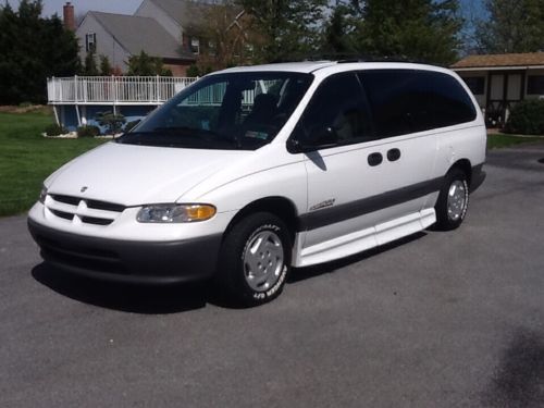 95 dodge grand caravan with handicap wheelchair conversion