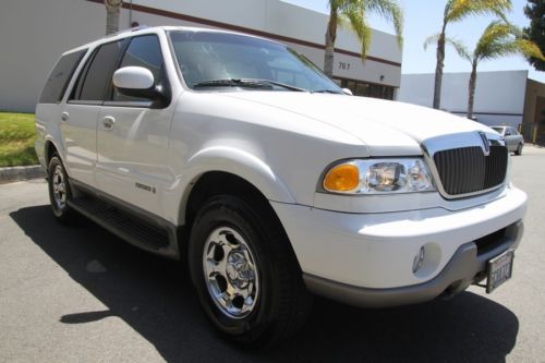 2001 lincoln navigator 4wd suv 100k low miles automatic 8 cylinder no reserve