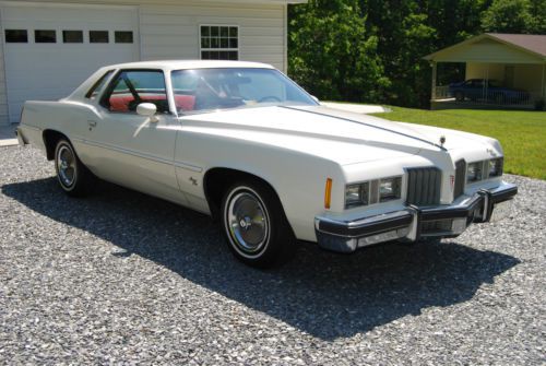 1977 pontiac grand prix base coupe 2-door 4.9l