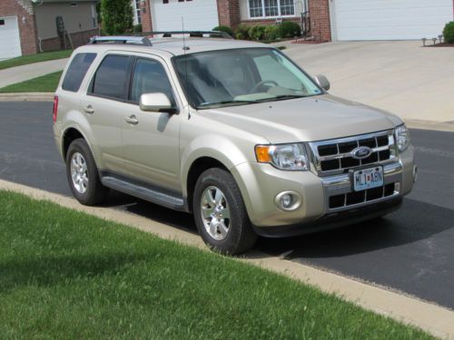 2012 ford escape limited  excellent condition