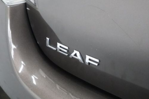 2016 nissan leaf sv