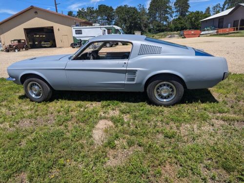 1967 ford mustang