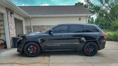 2017 jeep grand cherokee srt-8