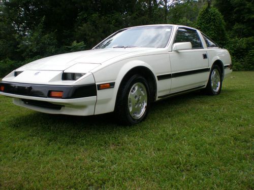 1984 nissan 300zx base coupe 2-door 3.0l