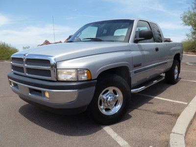 2001 2500 quad cab shorty 4x2 5.9 cummins diesel only 1 owner carfax cert. gem