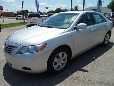 Hail sale 2009 toyota camry hybrid 76k miles hail sale save big