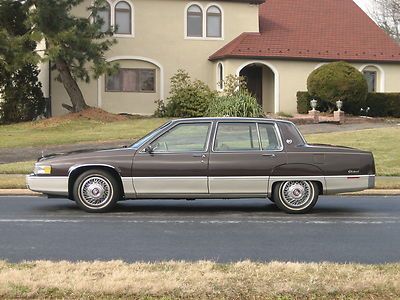 1989 cadillac fleetwood like deville original 86k miles non smoker no reserve!!!