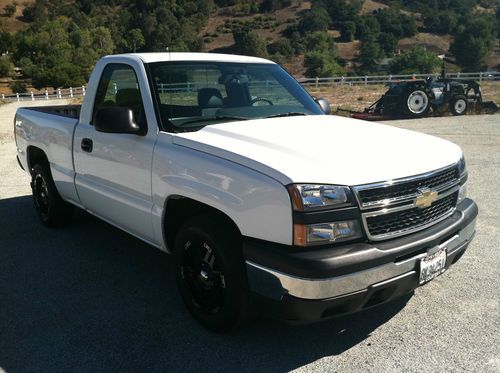 2007 chevrolet silverado 1500 wt standard cab pickup 2-door 4.3l