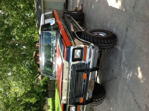 1979 ford f-100 ranger xlt standard cab pickup 2-door 5.8l