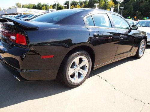 2014 dodge charger se