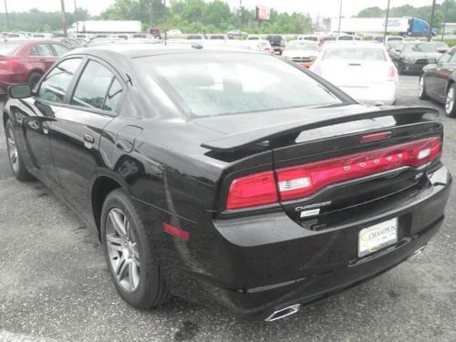 2014 dodge charger sxt