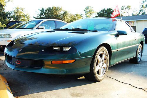 No reserve-1997 chevrolet camaro base coupe 2-door 3.8l