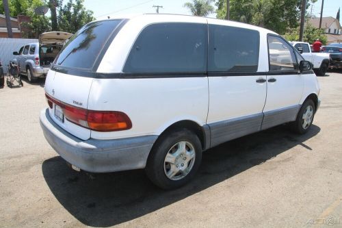 1997 toyota previa le