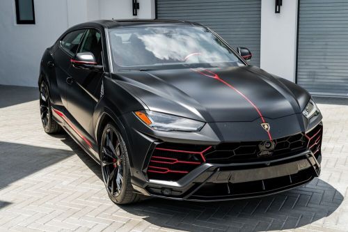 2021 lamborghini urus