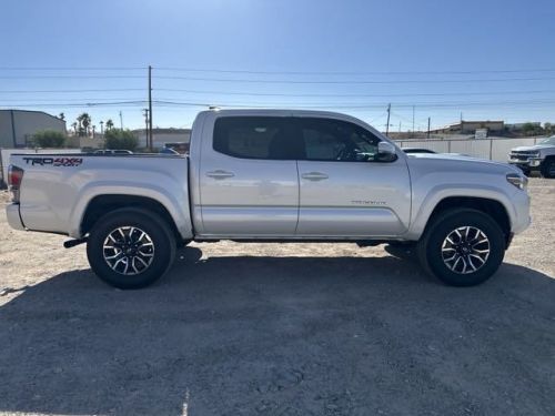 2022 toyota tacoma trd sport