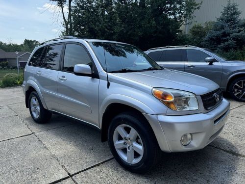 2004 toyota rav4