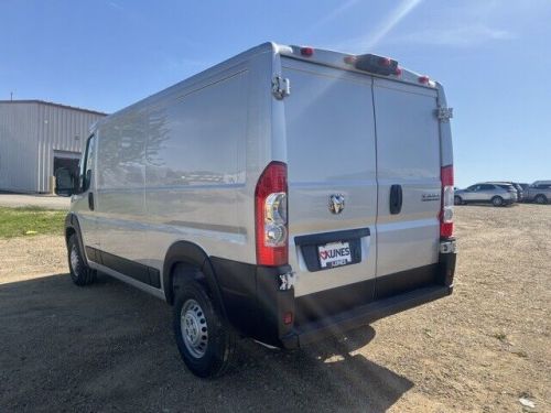 2024 ram promaster low roof