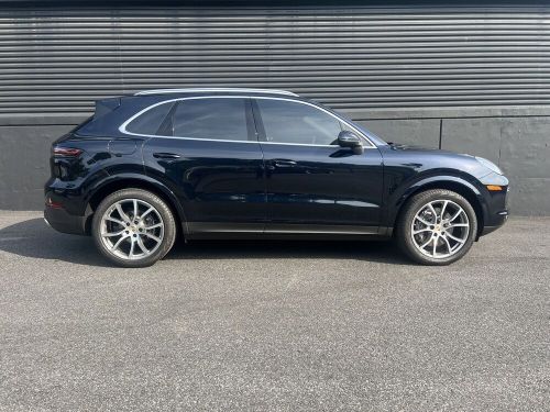 2023 porsche cayenne