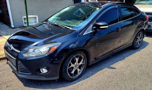 2013 ford focus black